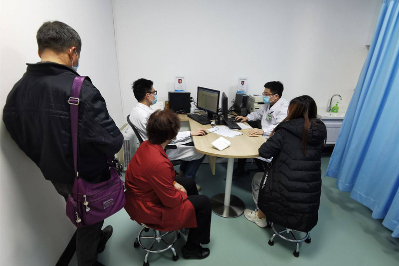 陪诊师资格证怎么考，陪诊师前期需要准备哪些硬件的东西？